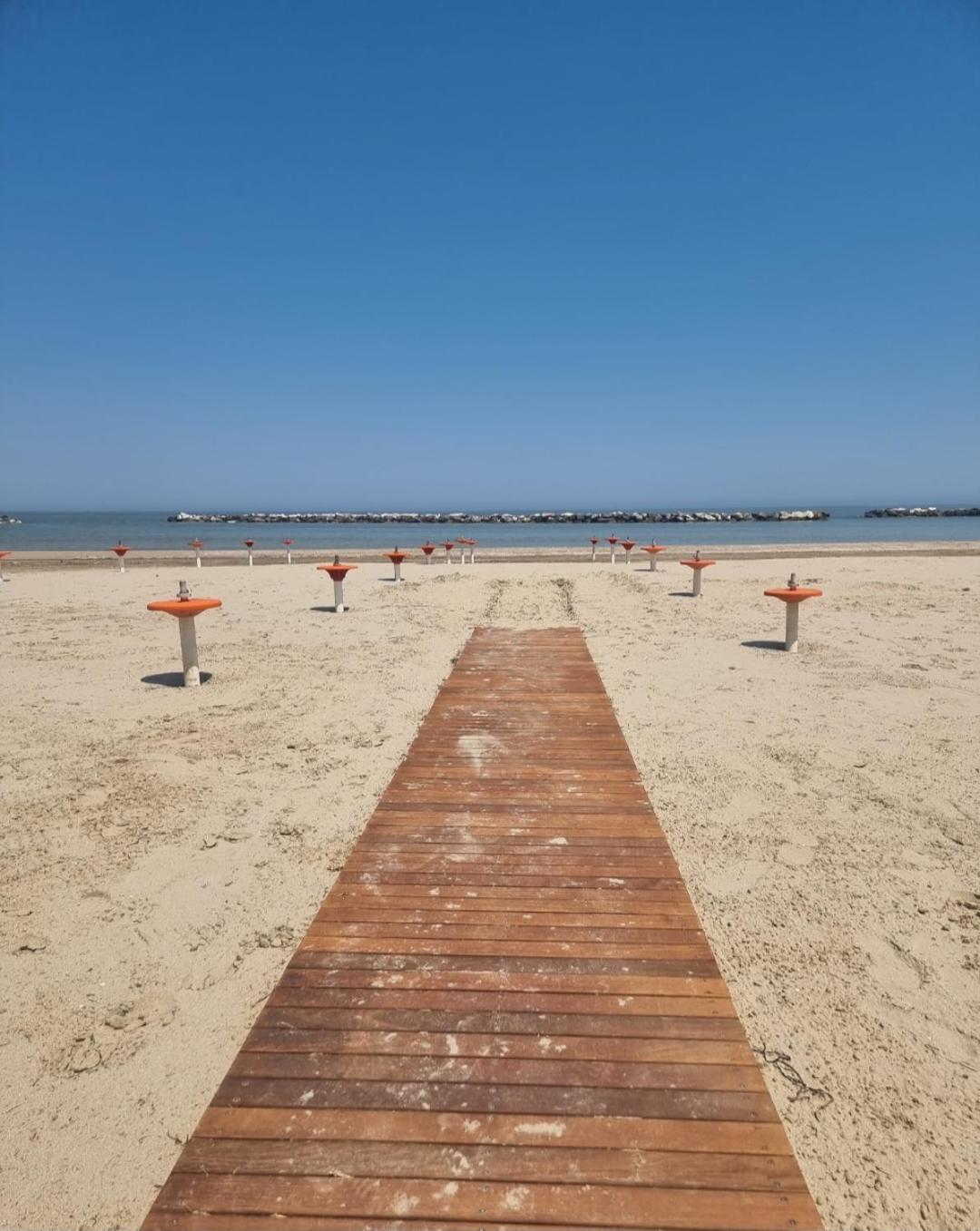 Villa Dolcevita Bellaria-Igea Marina Exteriör bild