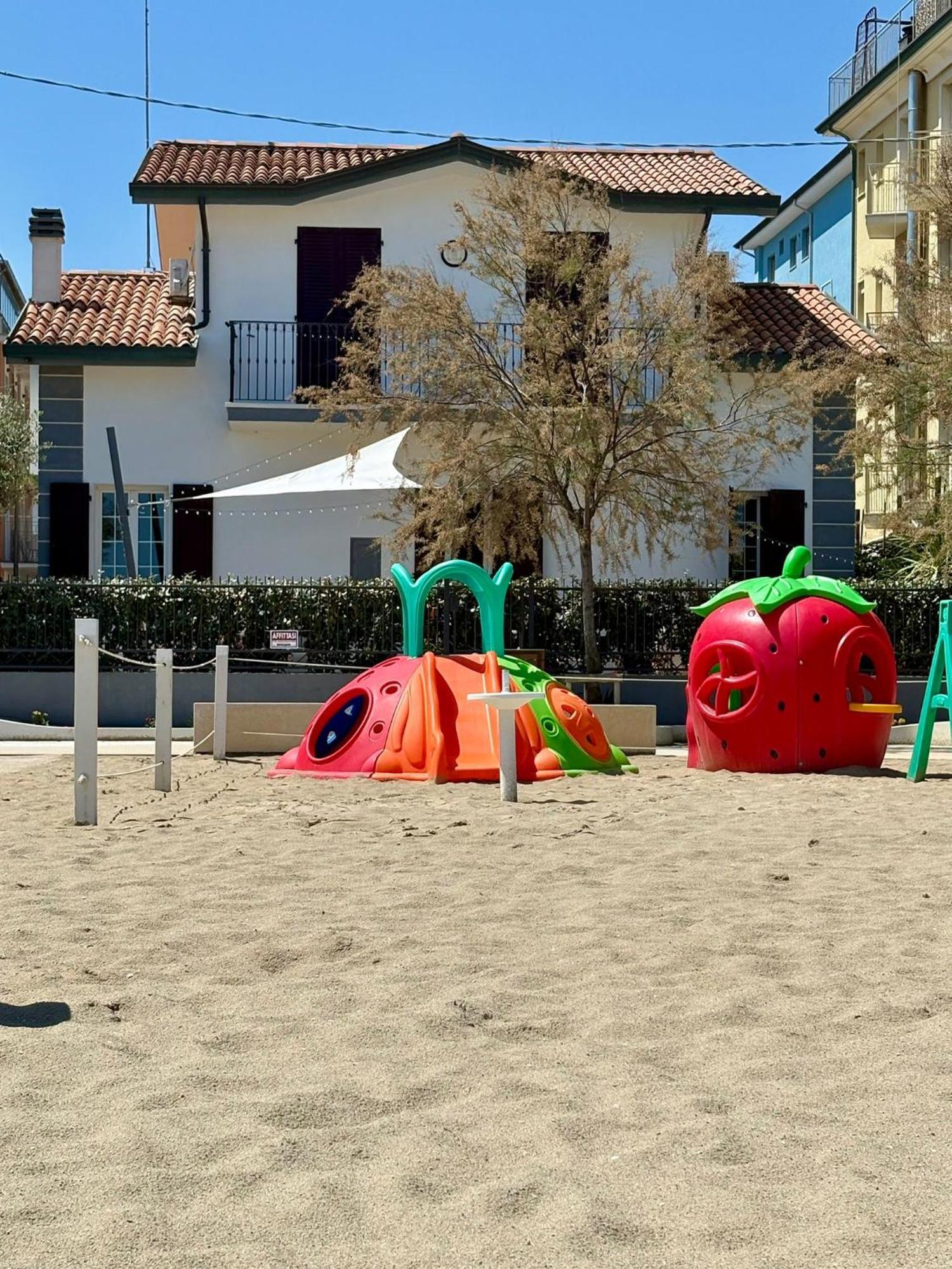 Villa Dolcevita Bellaria-Igea Marina Exteriör bild