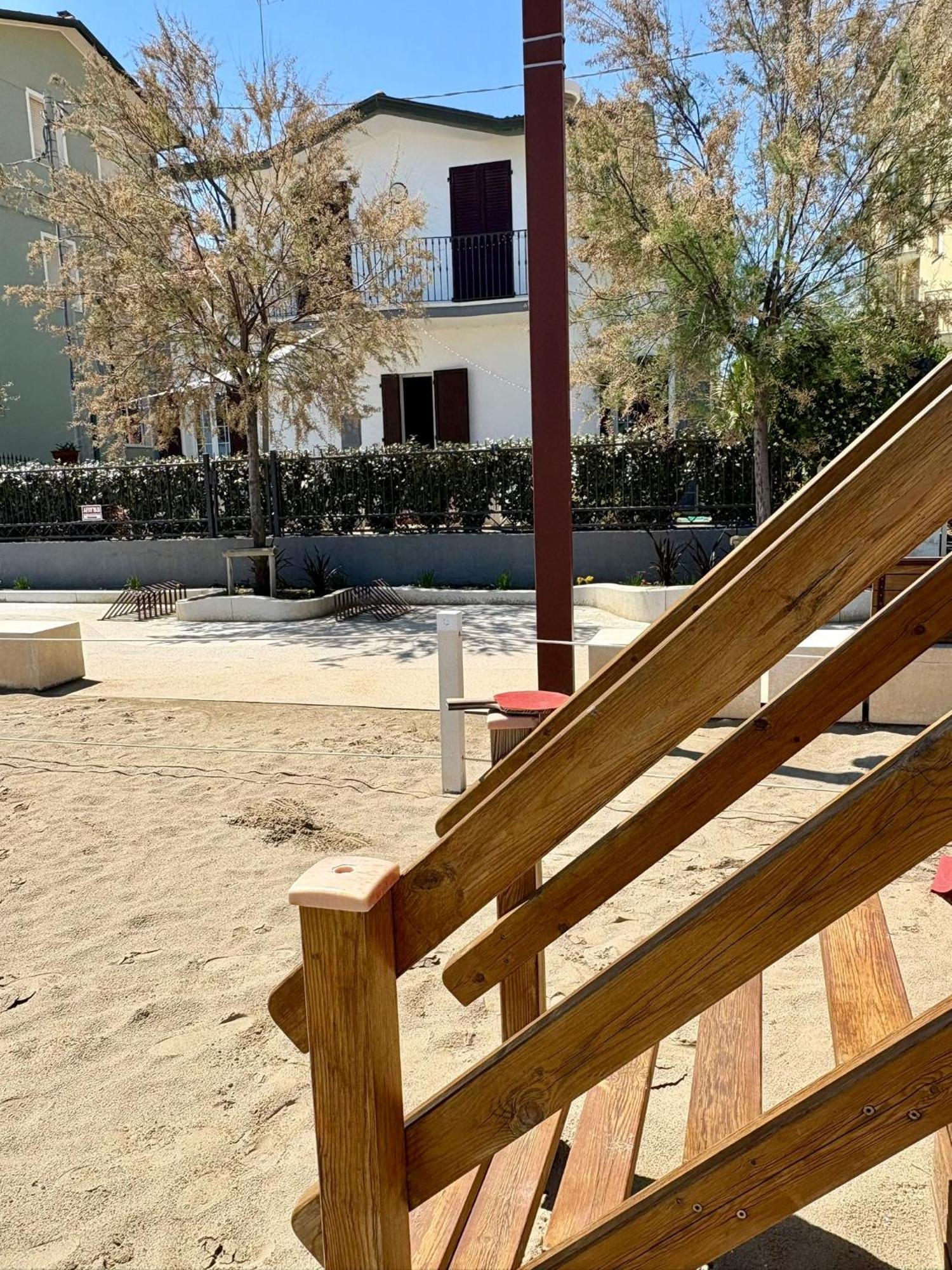 Villa Dolcevita Bellaria-Igea Marina Exteriör bild